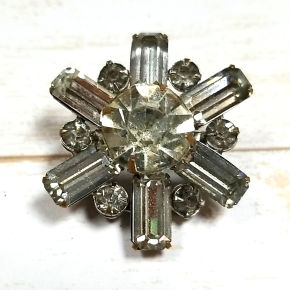 Vintage 1950s Rhinestone Silver Tone Star Brooch - Picture 6 of 11